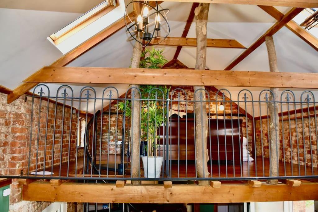 Willa 18Th Century 3 Bed Barn- Beautifully Converted Frithville Zewnętrze zdjęcie